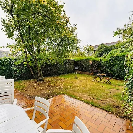 Casa Eden - 7-bedroom House - Enclosed Garden Villa